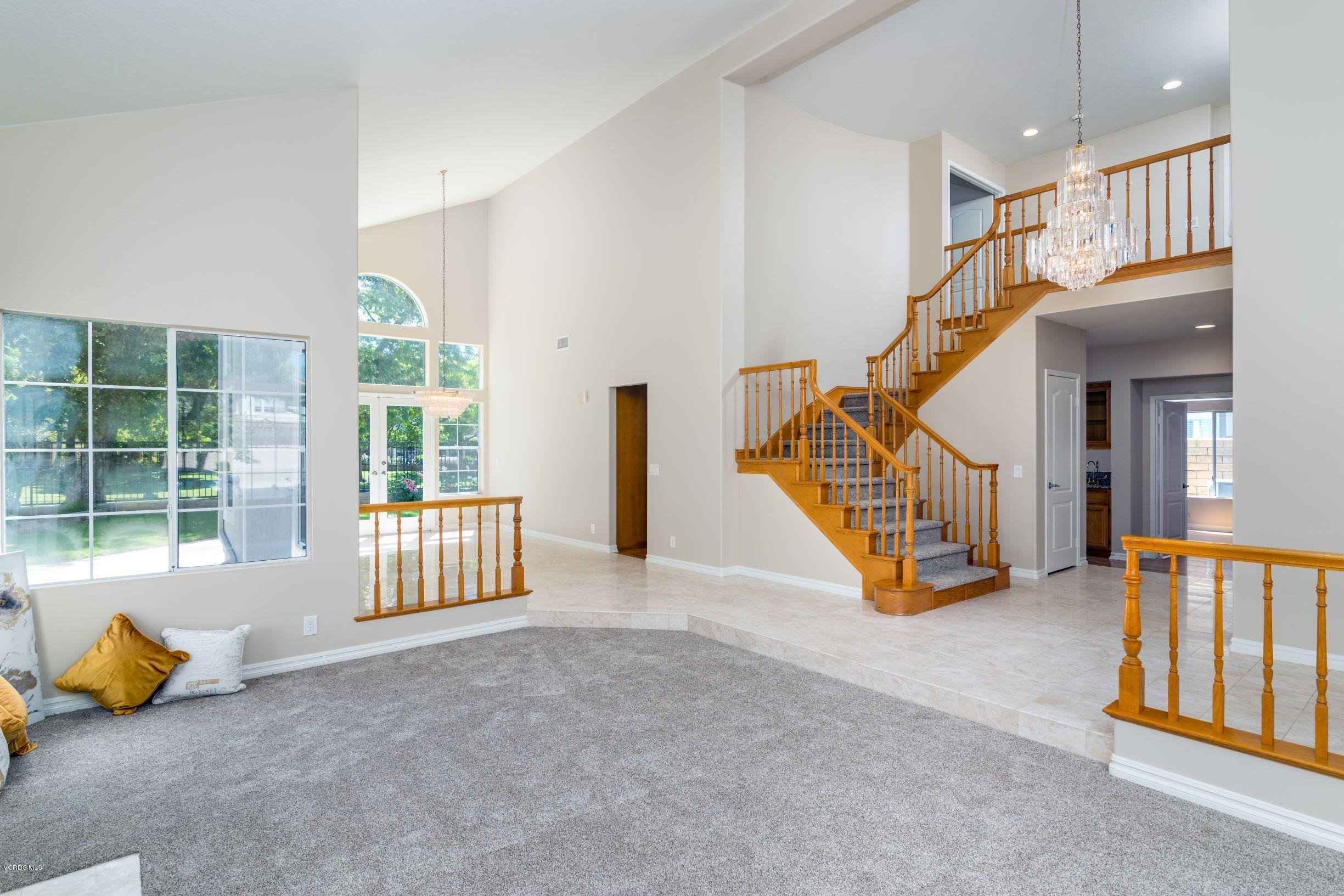 2206 Cedar Ridge Court Oxnard, CA 93036 - Photo 18 of 39 18