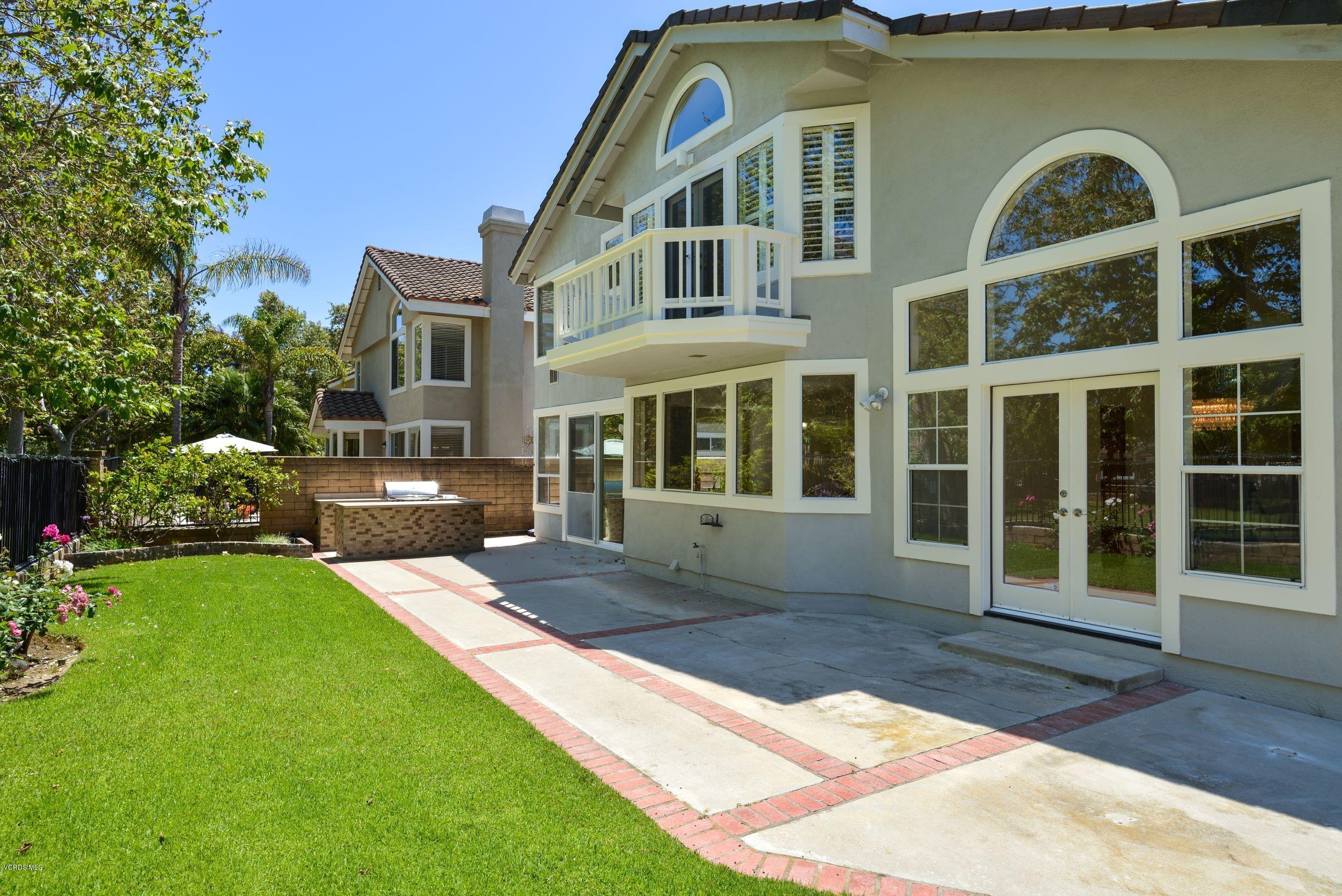 2206 Cedar Ridge Court Oxnard, CA 93036 - Photo 8 of 39 08