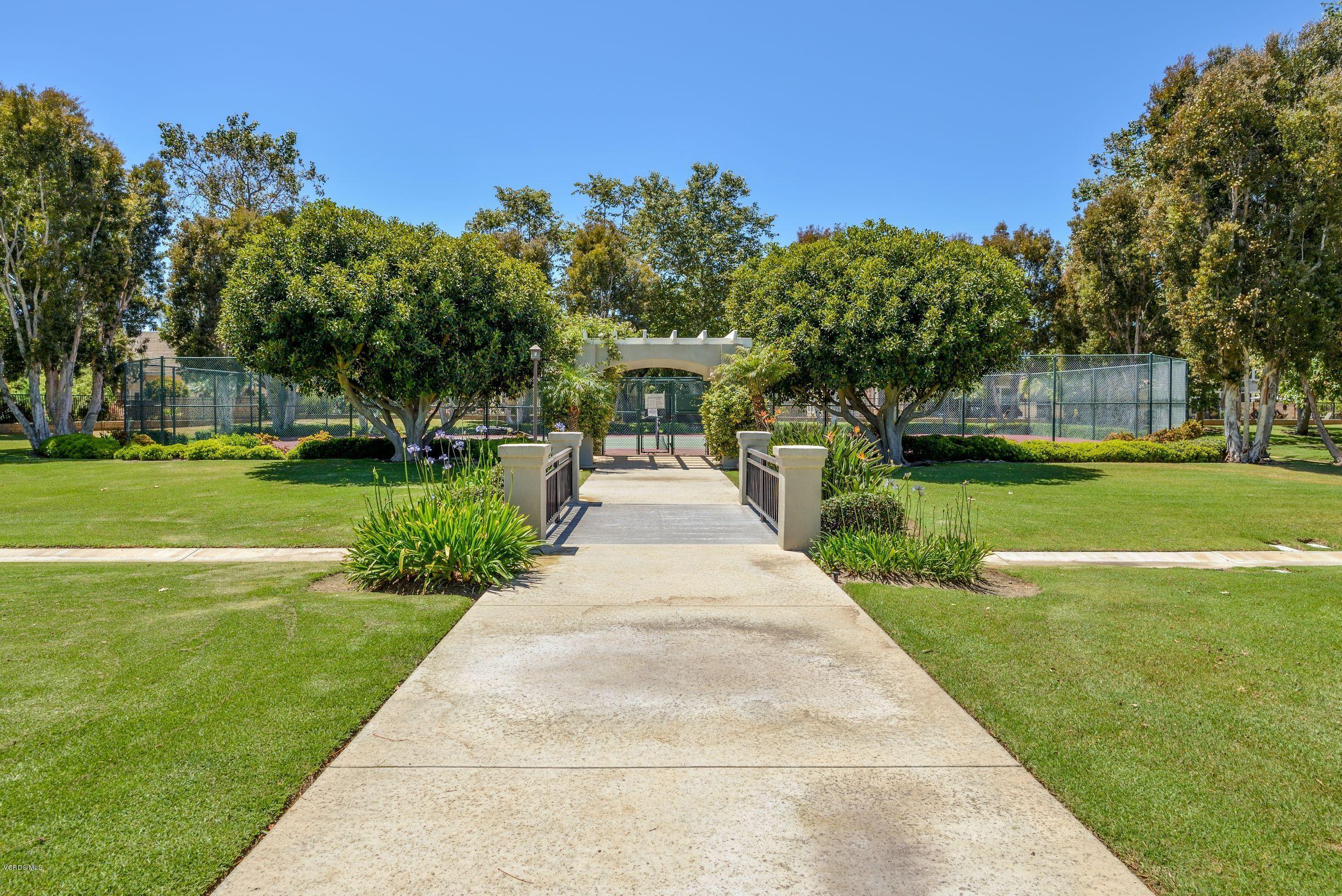 2206 Cedar Ridge Court Oxnard, CA 93036 - Photo 10 of 39 10