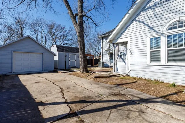 $230,000 | 2704 King Street, Greenville, TX 75401