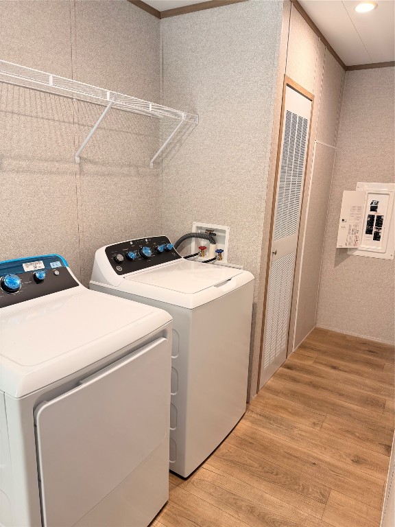 4782 Fm 1010 Road Cleveland, TX 77327 - Photo 15 of 16 a utility room with dryer and washer