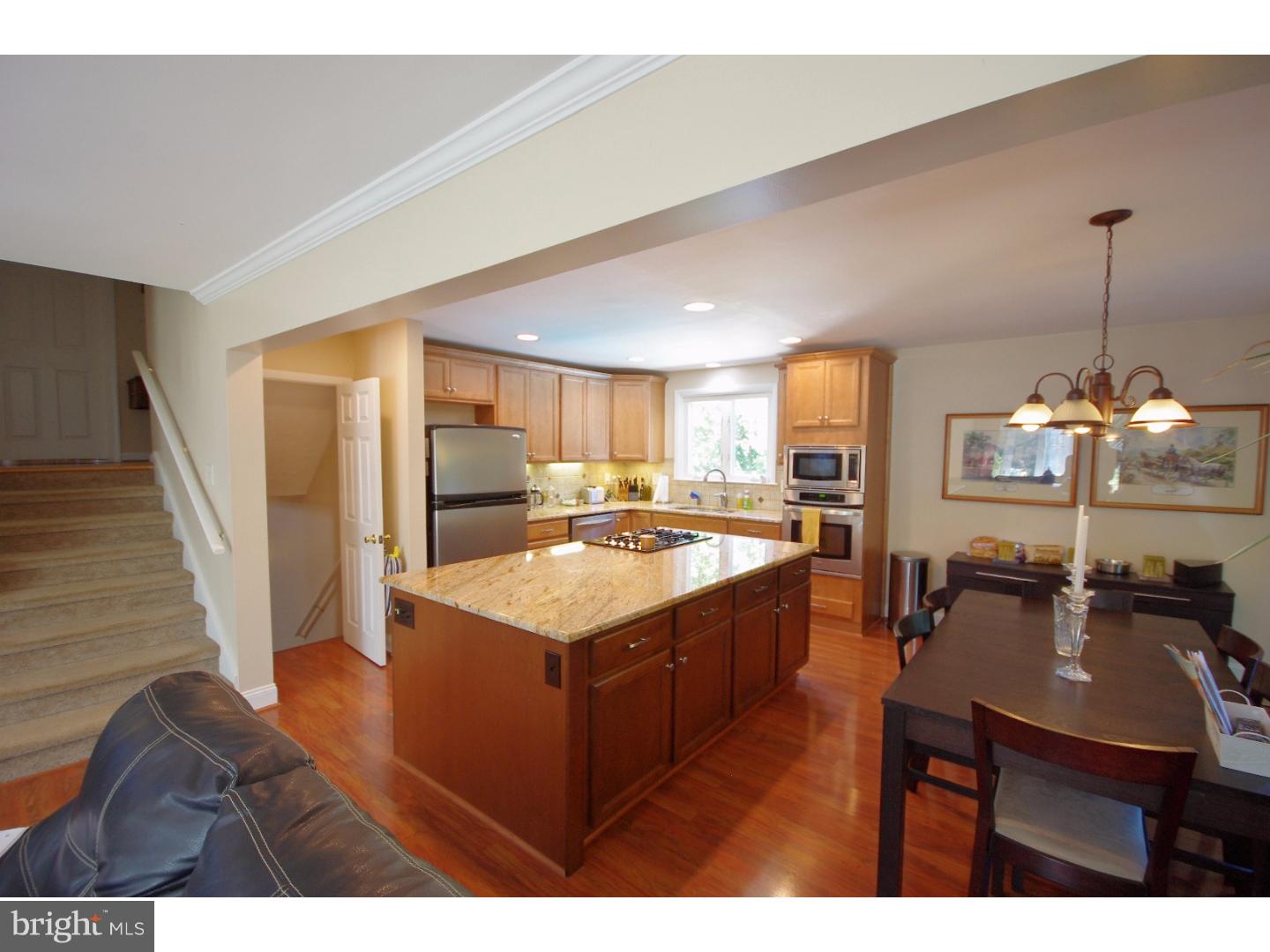 701 Raven Road Wayne, PA 19087 - Photo 3 of 15