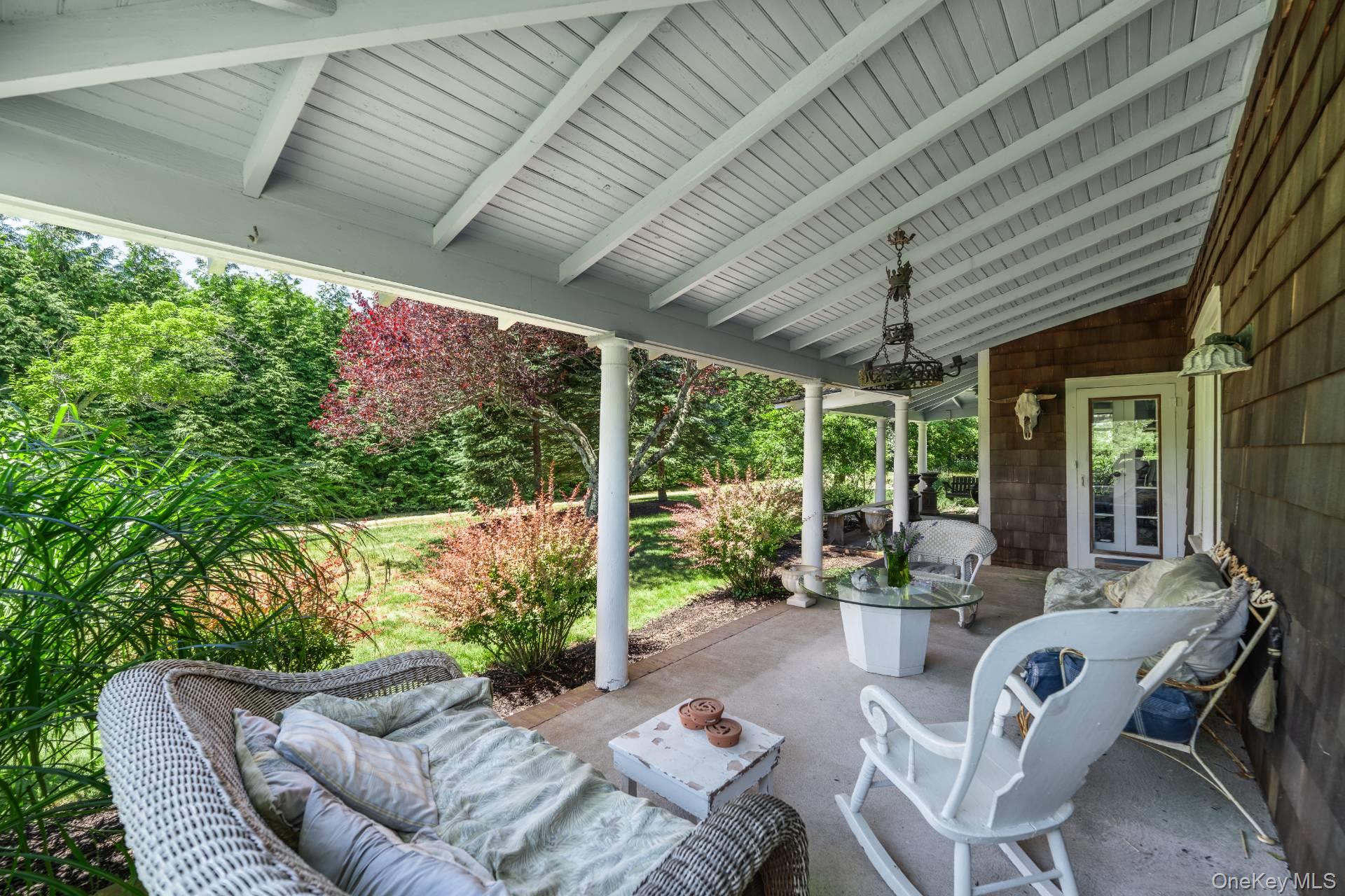 13675 Main Bayview Road Southold, NY 11971 - Photo 3 of 23 13675 Main Bayview Road, Southold