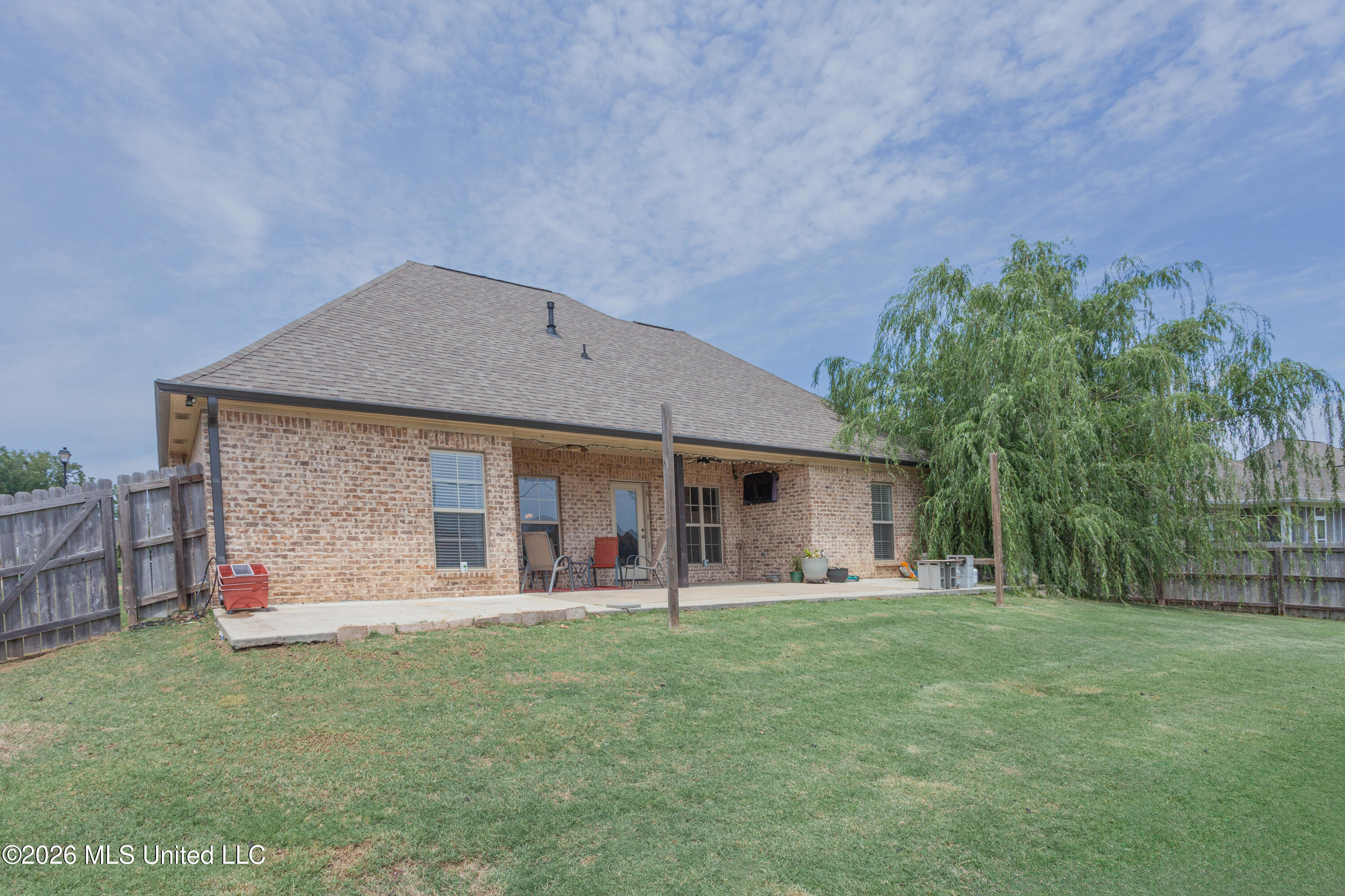 292 Buckhead Drive Madison, MS 39110 - Photo 3 of 19 Exterior Backyard