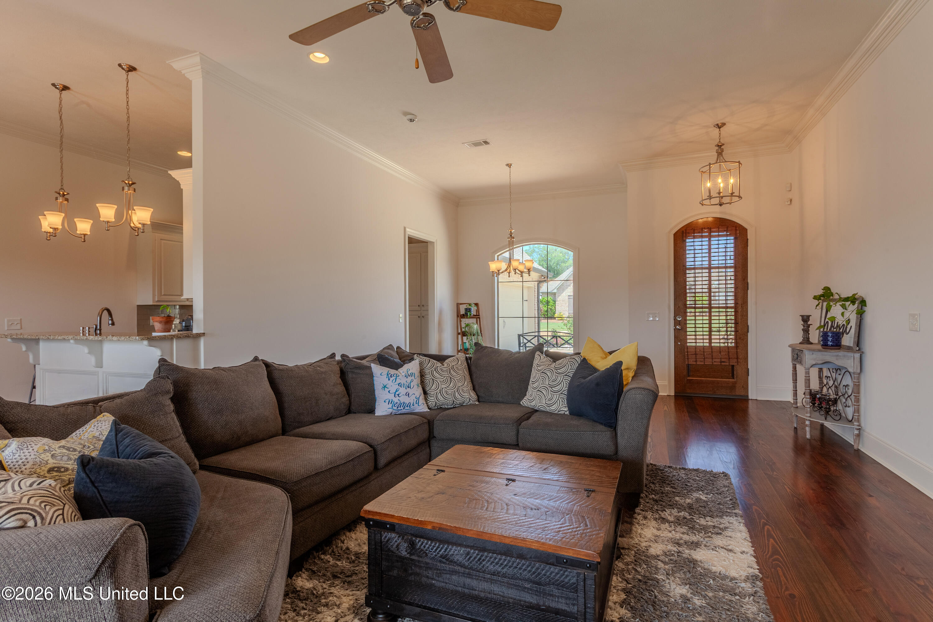 292 Buckhead Drive Madison, MS 39110 - Photo 5 of 19 292BUCKHEAD_livingroom-10