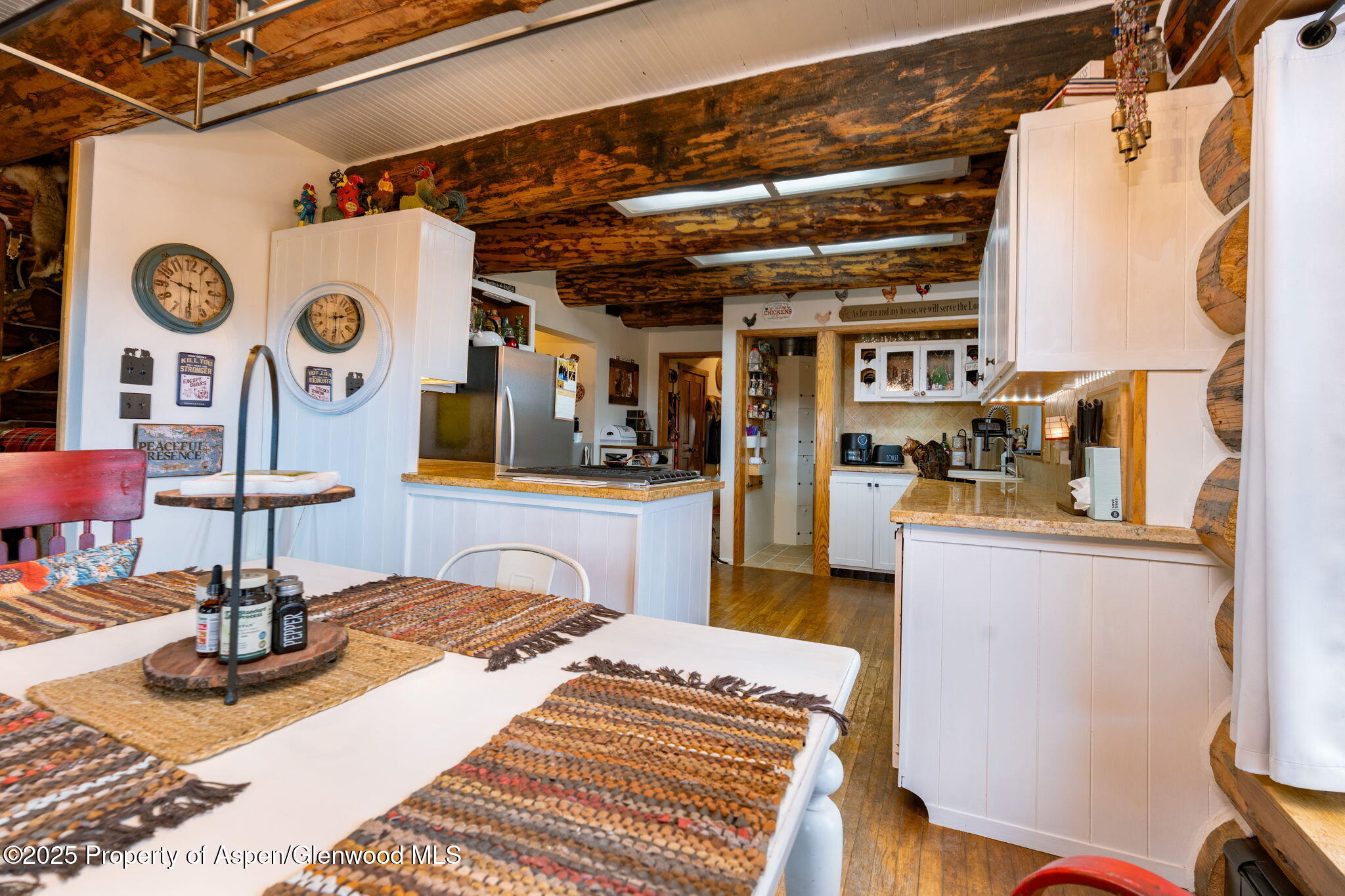 1334 County Road 250 Silt, CO 81652 - Photo 9 of 47 15-web-or-mls-1334 Co Rd 250-14