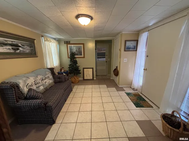 $119,900 | 1015 East Elm Street, Taylorville, IL 62568