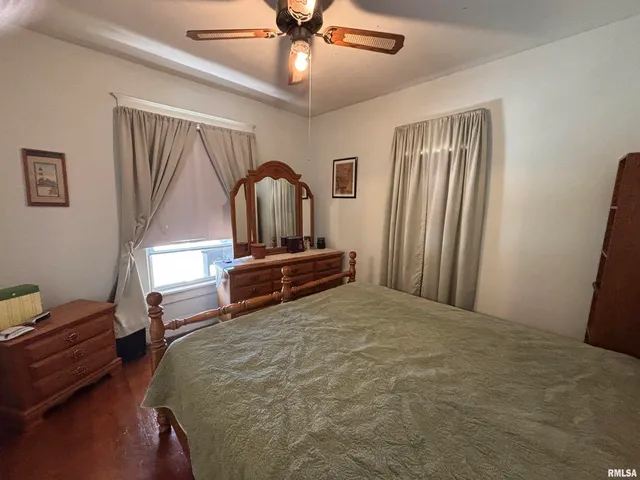 $119,900 | 1015 East Elm Street, Taylorville, IL 62568