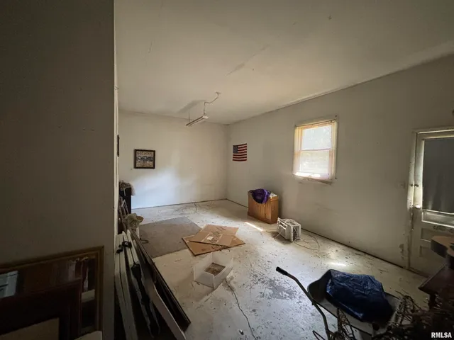 $119,900 | 1015 East Elm Street, Taylorville, IL 62568