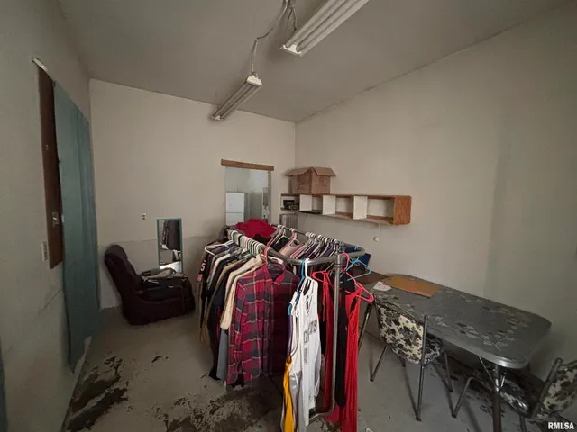 $119,900 | 1015 East Elm Street, Taylorville, IL 62568