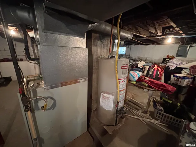 $119,900 | 1015 East Elm Street, Taylorville, IL 62568