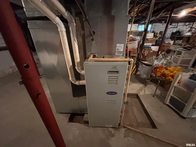 $119,900 | 1015 East Elm Street, Taylorville, IL 62568