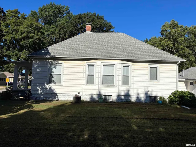 $119,900 | 1015 East Elm Street, Taylorville, IL 62568