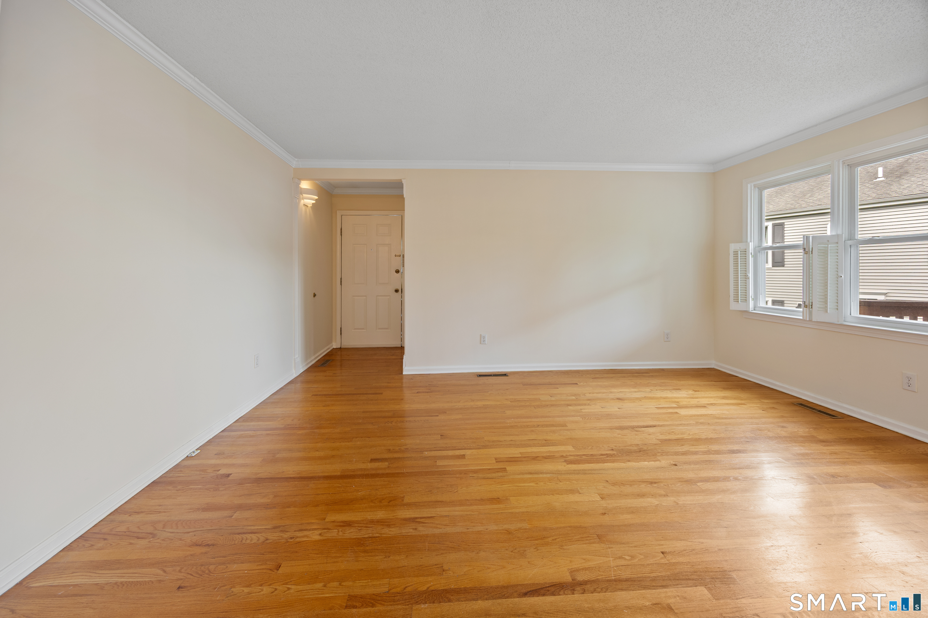 111 Strathmore Lane, Unit 111 Wallingford, CT 06492 - Photo 5 of 32