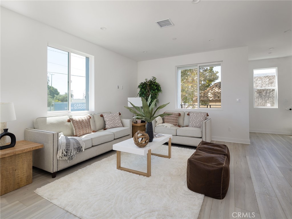 121 East 223rd Street, Unit 5 Carson, CA 90745 - Photo 4 of 26