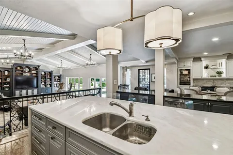 $5,499,000 | 2807 West Parkland Boulevard, Tampa, FL 33609