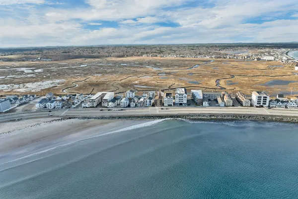 $519,000 | 421 Ocean Boulevard, Unit N1, Hampton, NH 03842