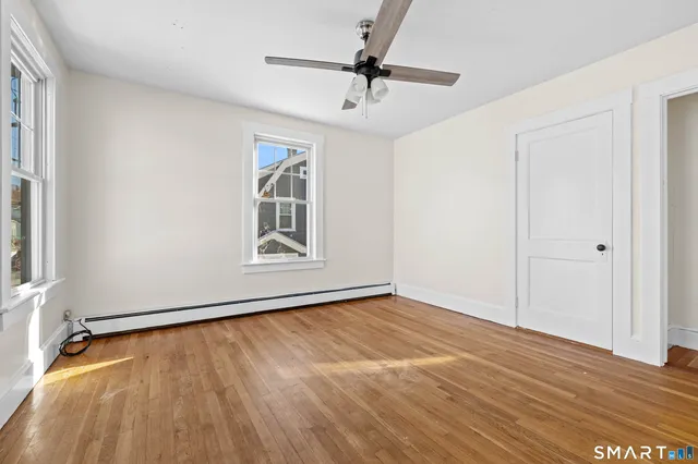 $1,800 | 95 Ashland Street, Jewett City, CT 06351