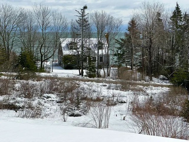 $499,999 | 42 Old Mill Road, Bristol, ME 04554