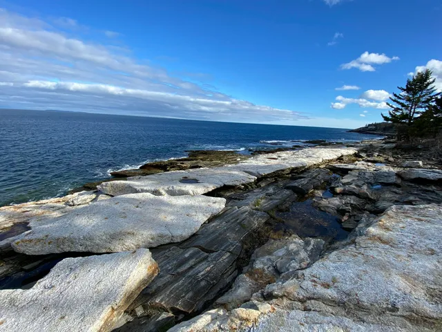 $499,999 | 42 Old Mill Road, Bristol, ME 04554