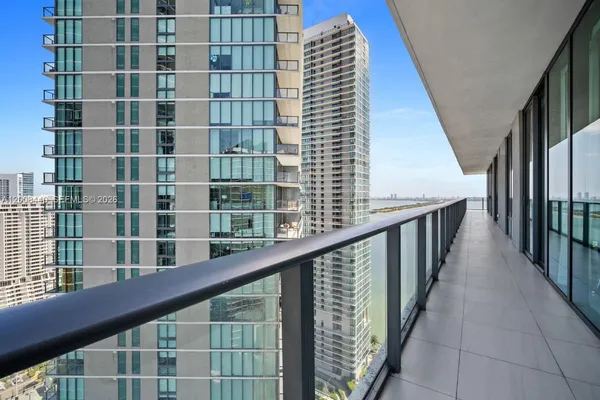 $11,000 | 480 Northeast 31st Street, Unit 2707, Miami, FL 33137