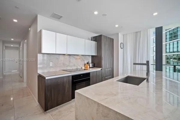 $11,000 | 480 Northeast 31st Street, Unit 2707, Miami, FL 33137