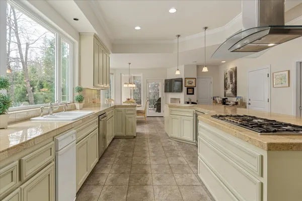 $1,259,000 | 2705 Pine Drive, Arnold, CA 95223