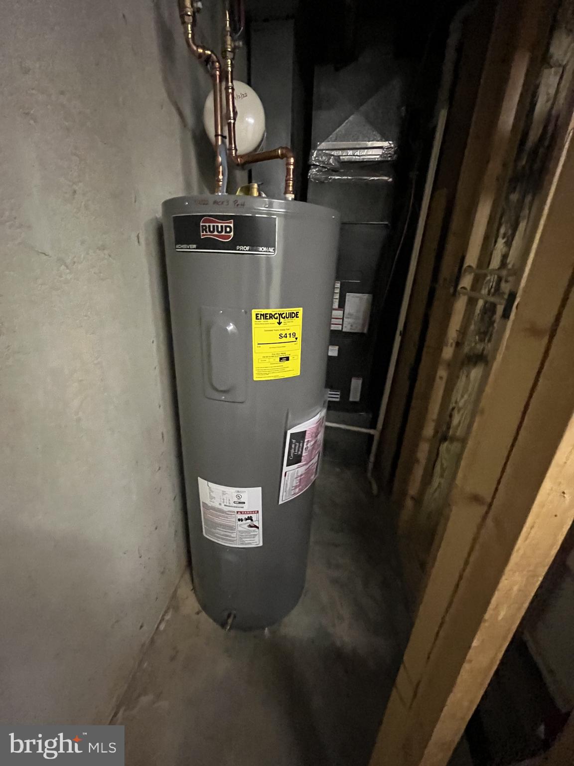 1463 Mobley Court Frederick, MD 21701 - Photo 30 of 32 a view of water heater room