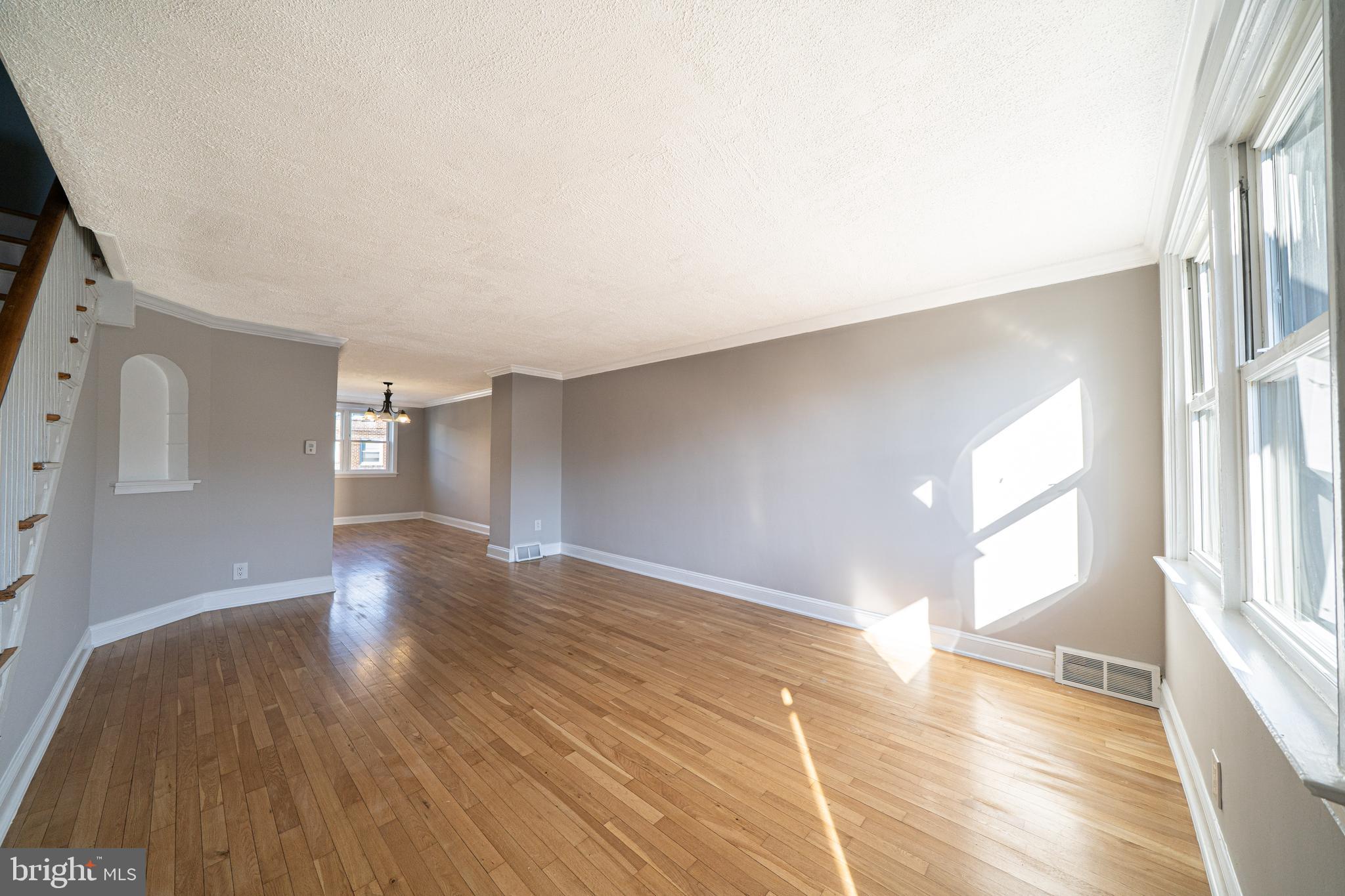 7230 Horrocks Street Philadelphia, PA 19149 - Photo 4 of 19