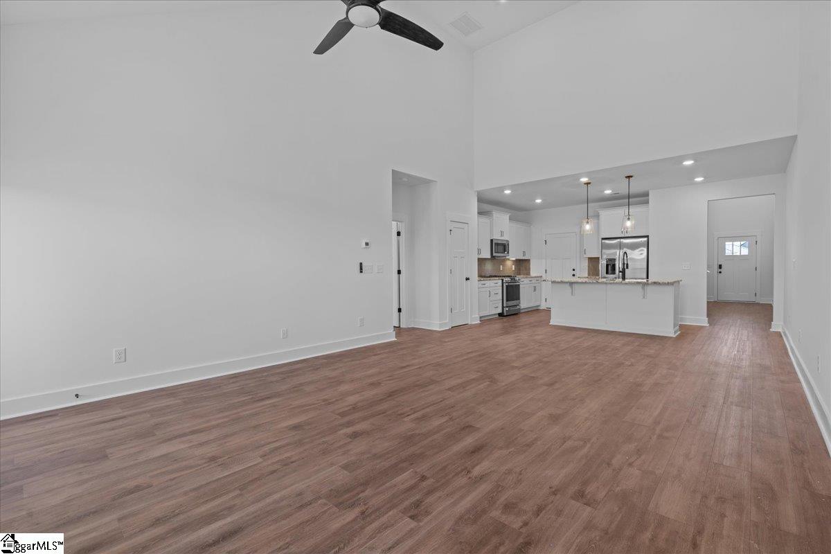 202 Leisure Lane Anderson, SC 29621 - Photo 10 of 38