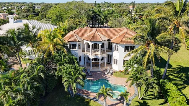 $24,000 | 1320 South Lakeside Drive, Lake Worth Beach, FL 33460