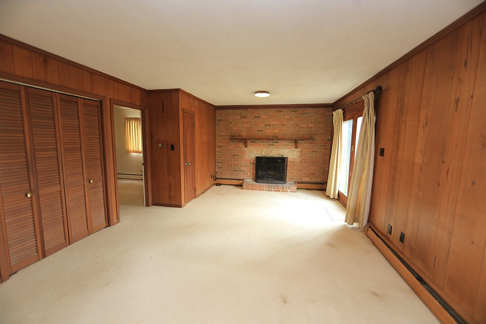 Den/Family/Great Room