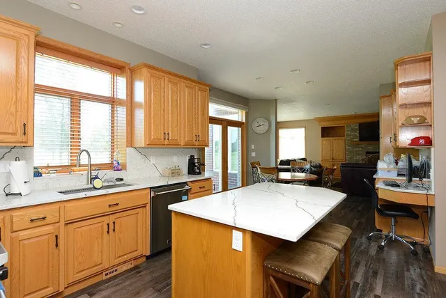 $3,750 | 3516 Westmoor Circle, Moorhead, MN 56560