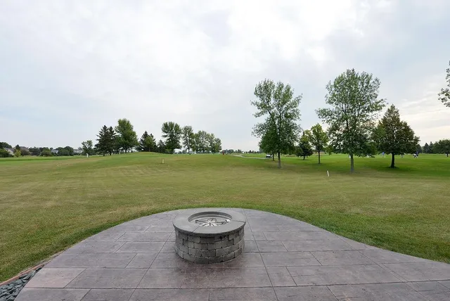 $3,750 | 3516 Westmoor Circle, Moorhead, MN 56560