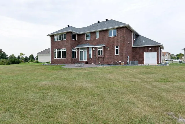 $3,750 | 3516 Westmoor Circle, Moorhead, MN 56560