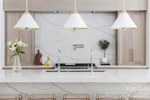 $3,093,812 | 1004 Maxwell Court, Waxhaw, NC 28173