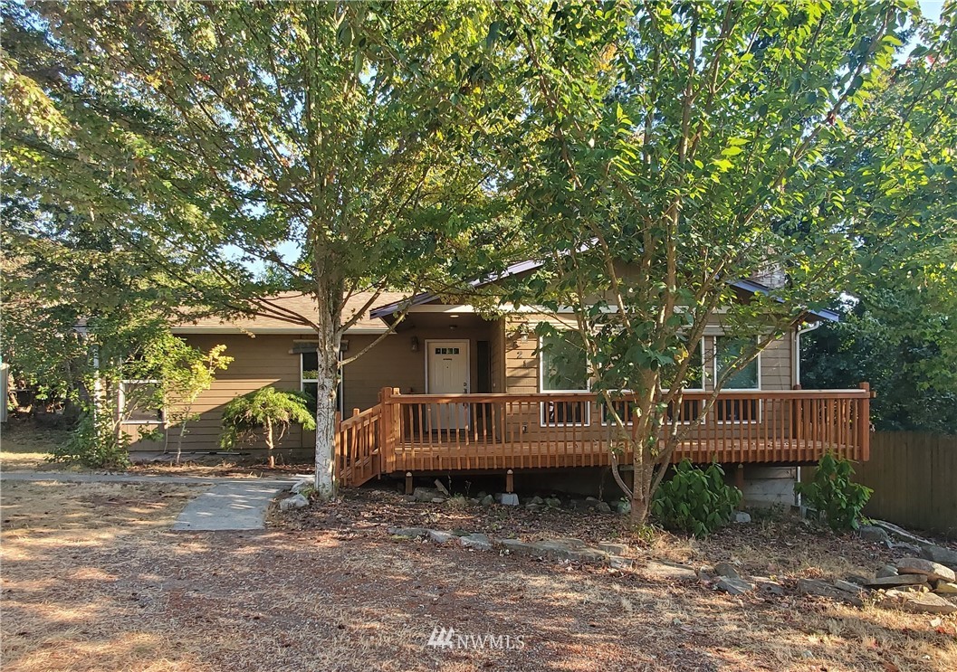 6621 Southeast 4th Place Renton, WA 98059 - Photo 1 of 40 Gallery Image 1