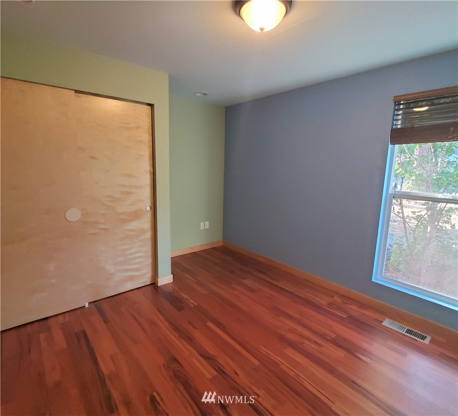 6621 Southeast 4th Place Renton, WA 98059 - Photo 20 of 40 Gallery Image 20