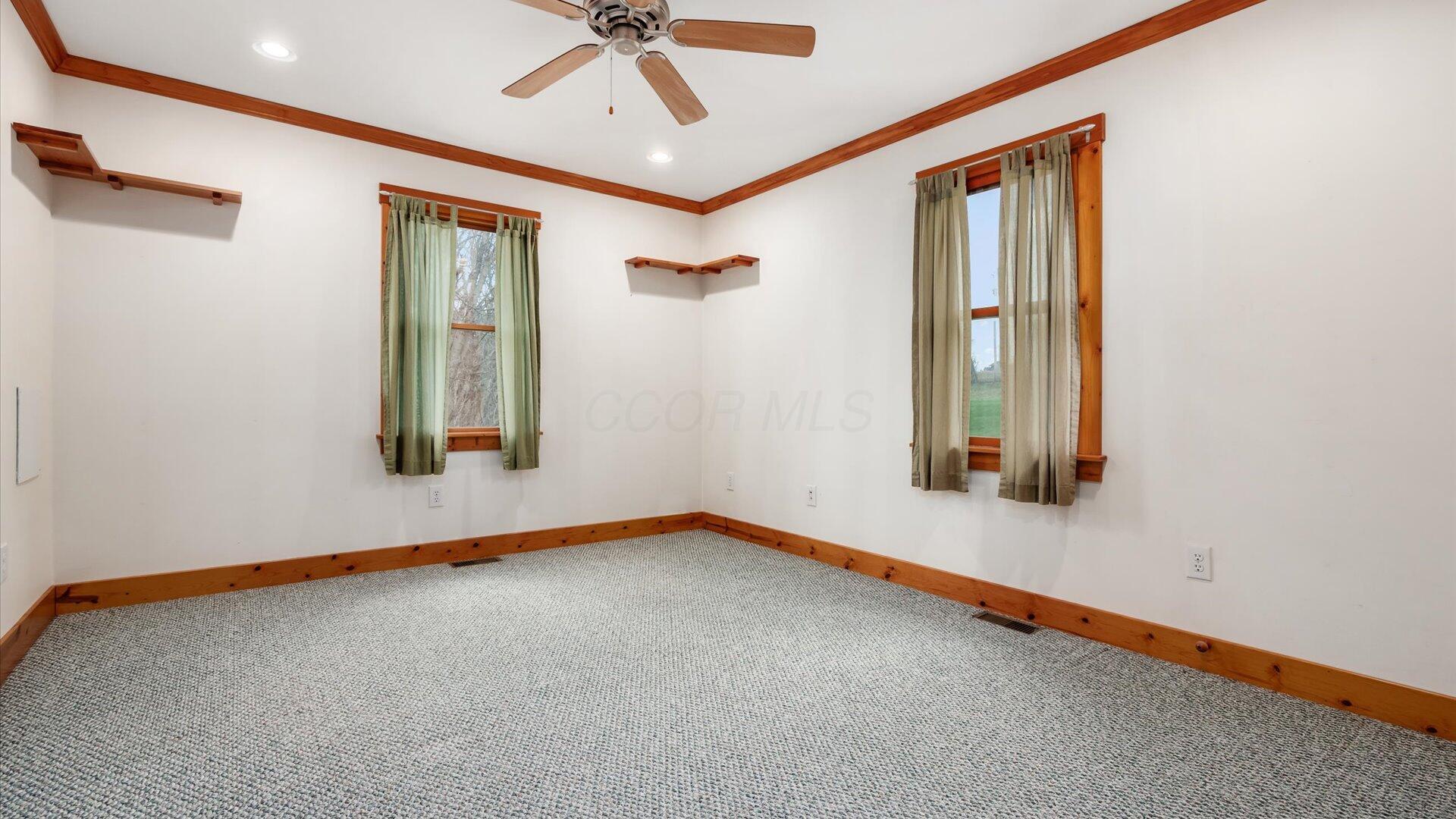 2273 West Point Road Southeast Lancaster, OH 43130 - Photo 19 of 69 27-z 2273 W Point Rd061