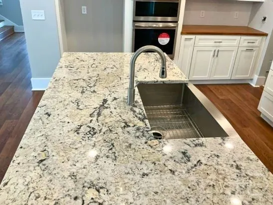 $629,999 | 5432 La Roche Avenue, Savannah, GA 31406