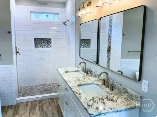 $629,999 | 5432 La Roche Avenue, Savannah, GA 31406