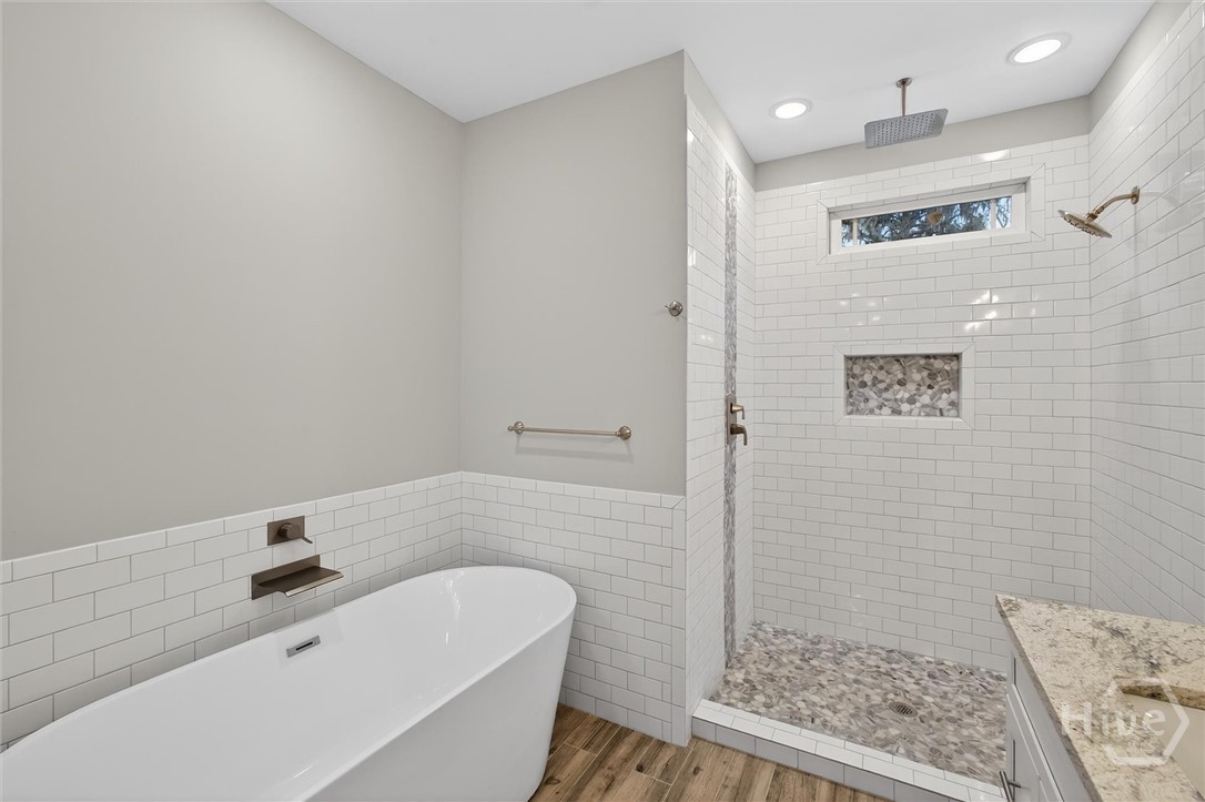 5432 La Roche Avenue Savannah, GA 31406 - Photo 25 of 59