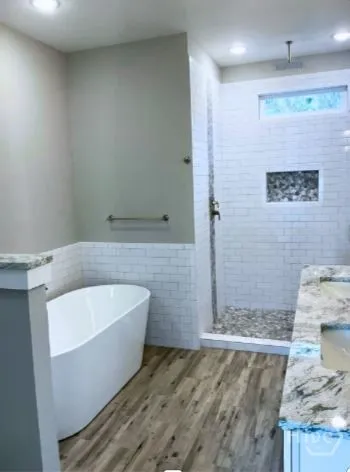 $629,999 | 5432 La Roche Avenue, Savannah, GA 31406