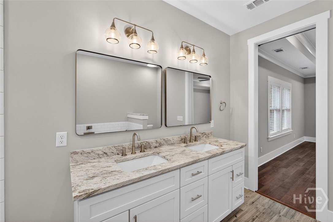 5432 La Roche Avenue Savannah, GA 31406 - Photo 27 of 60