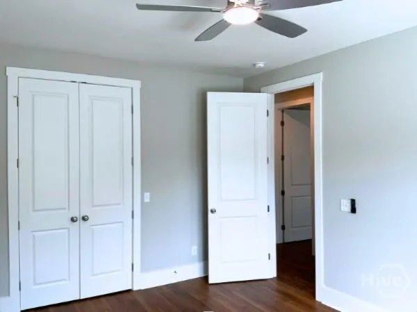 $629,999 | 5432 La Roche Avenue, Savannah, GA 31406