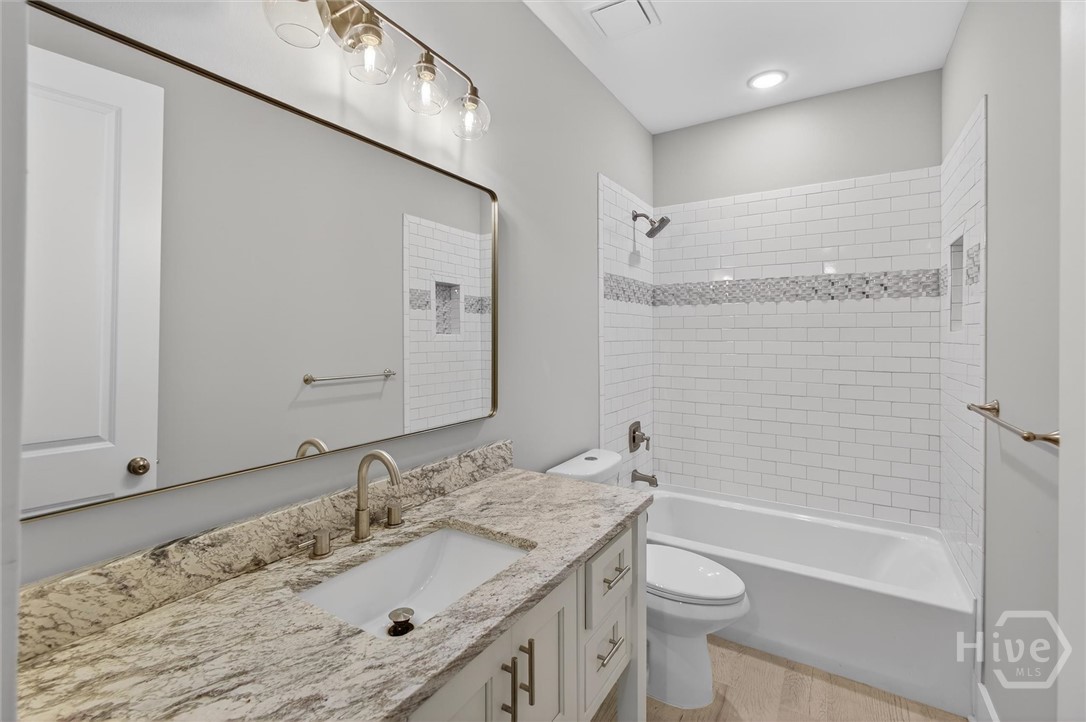 5432 La Roche Avenue Savannah, GA 31406 - Photo 28 of 59