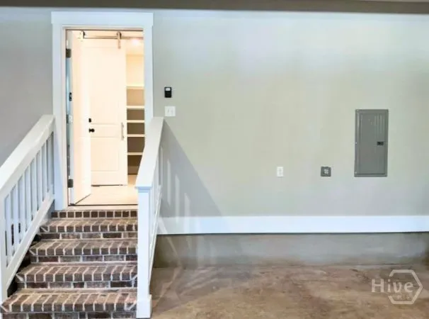 $629,999 | 5432 La Roche Avenue, Savannah, GA 31406