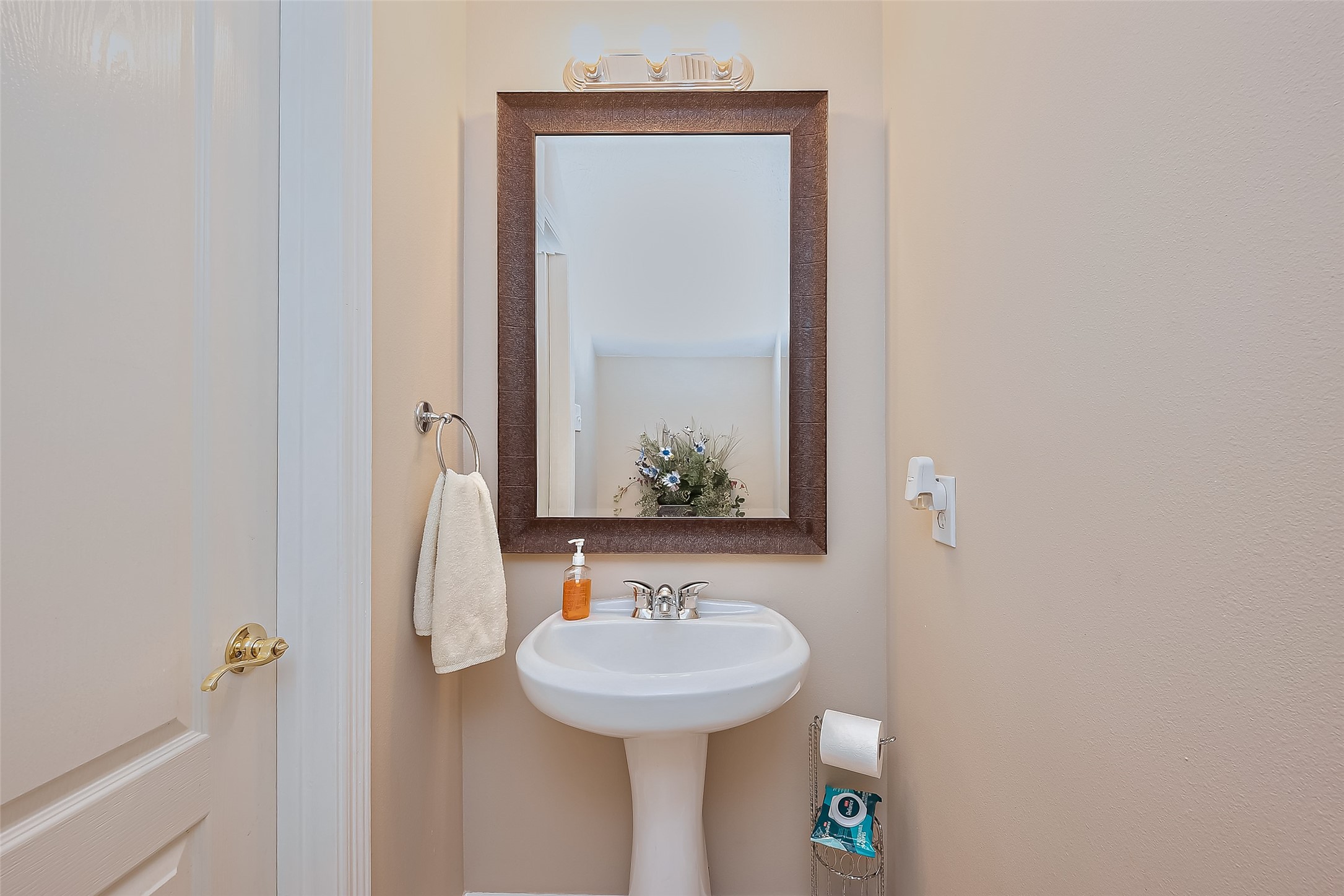 3007 Country Boy Court Spring, TX 77373 - Photo 14 of 31 a bathroom with a sink and a mirror