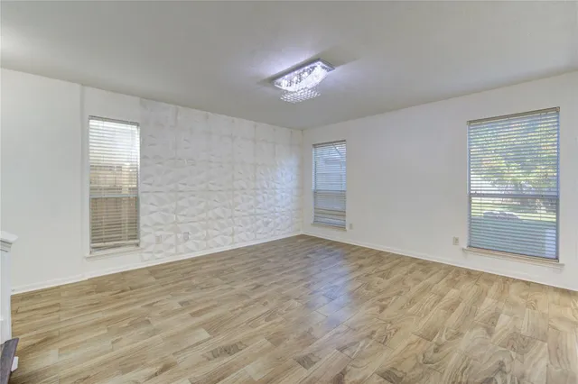 $1,900 | 19334 Strathmore Pl Lane, Katy, TX 77449