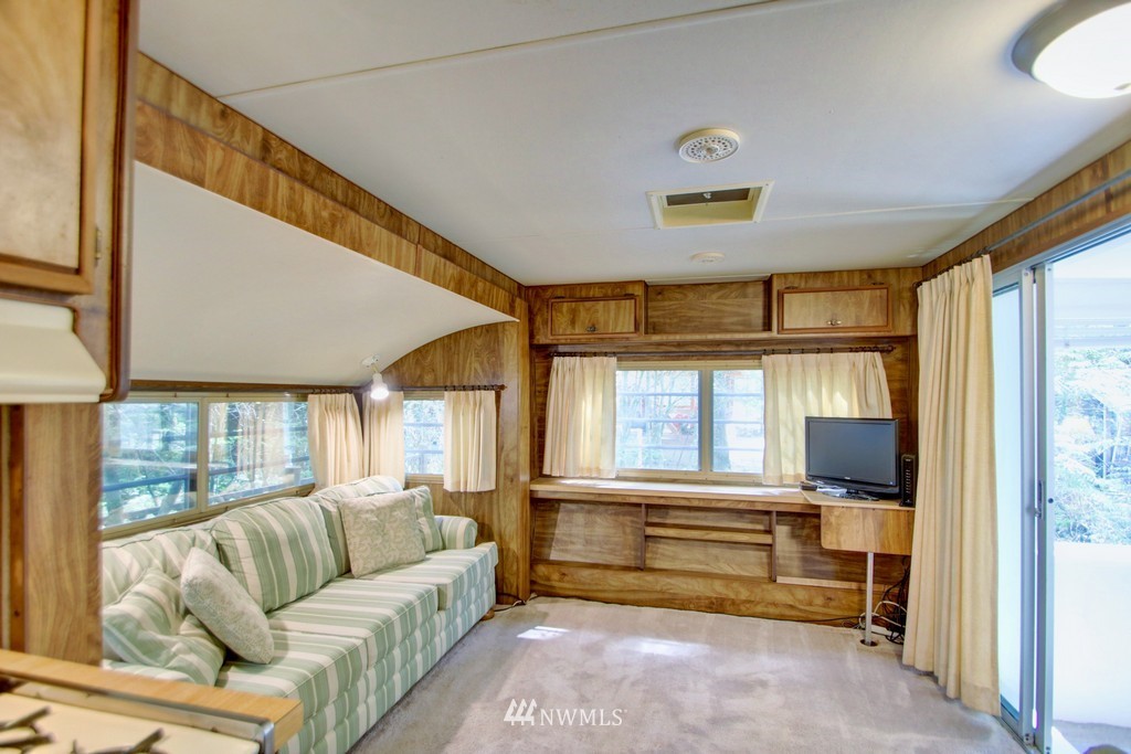 144-1 Goldrush Road Deming, WA 98244 - Photo 11 of 40 Gallery Image 11